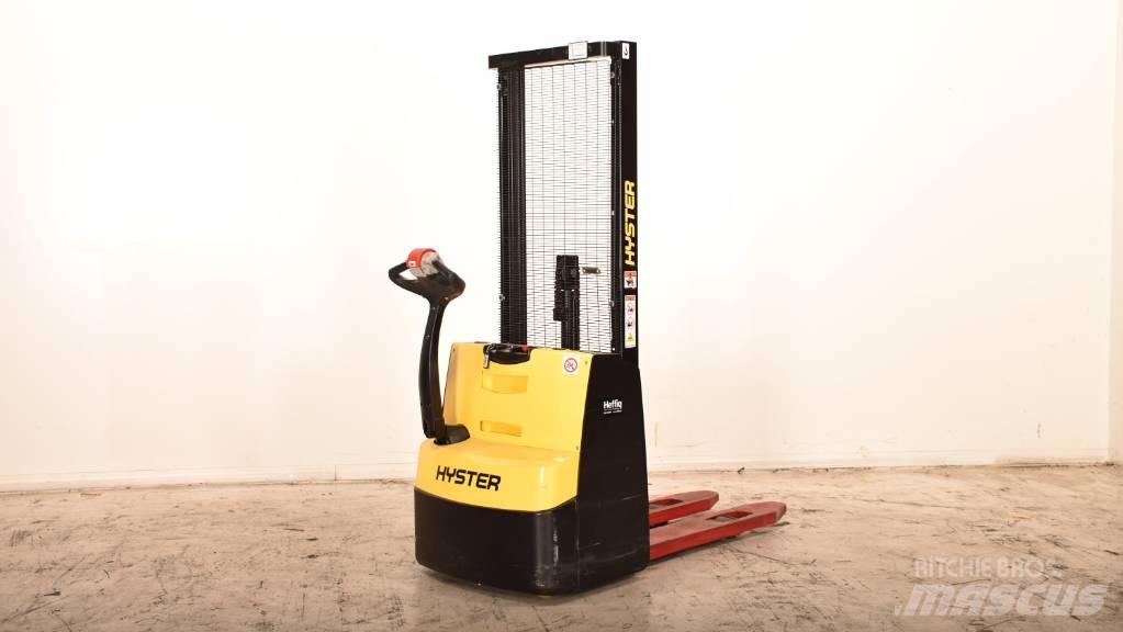 Hyster S 1.0E Ručně vedené vysokozdvižné vozíky