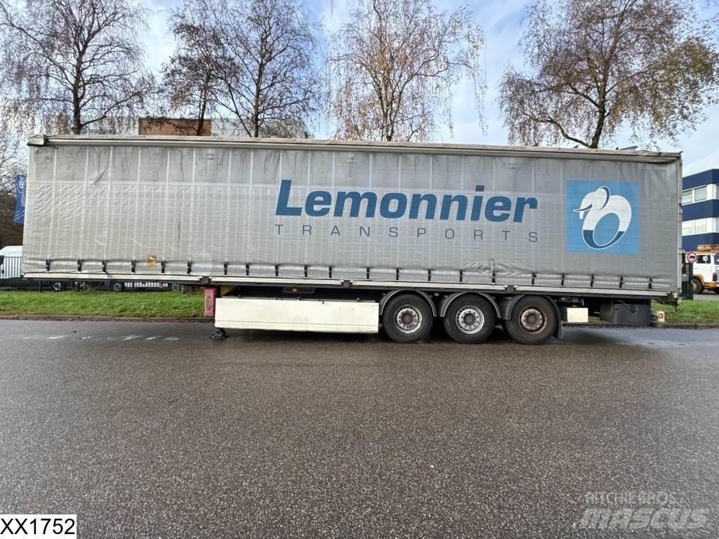 Fruehauf Tautliner Plachtové návěsy