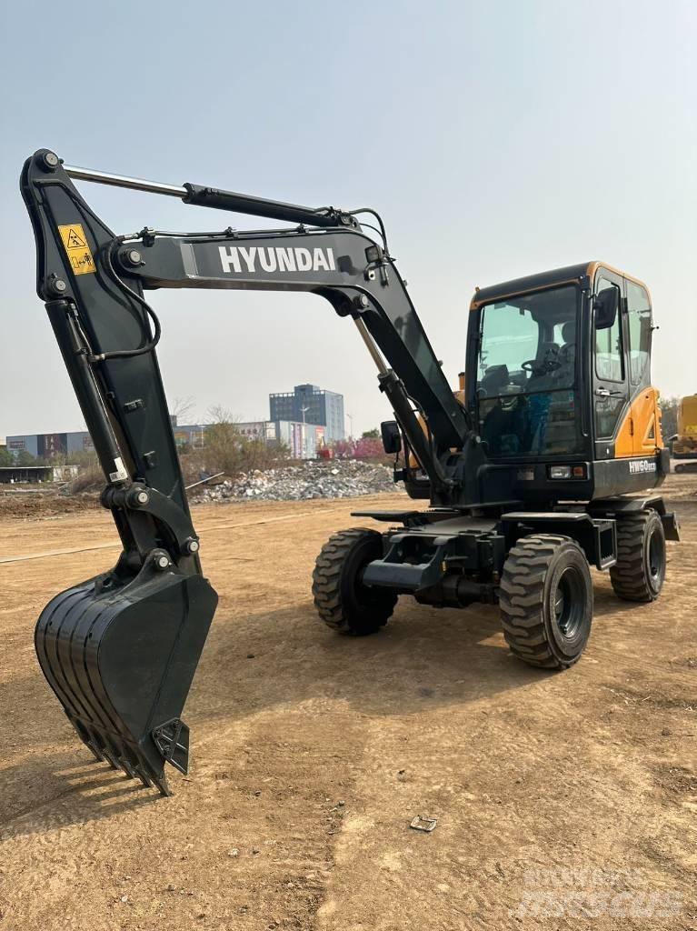 Hyundai HW 60 Eco Kolová rýpadla