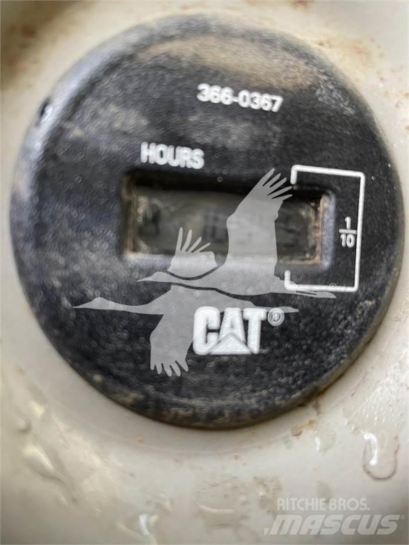 CAT 325C Pásová rýpadla