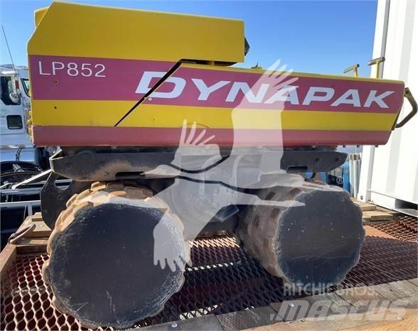 Dynapac LP852 Vlečné vibrační válce