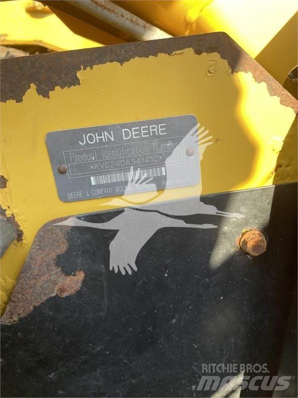 John Deere 240 Další příslušenství k traktorům