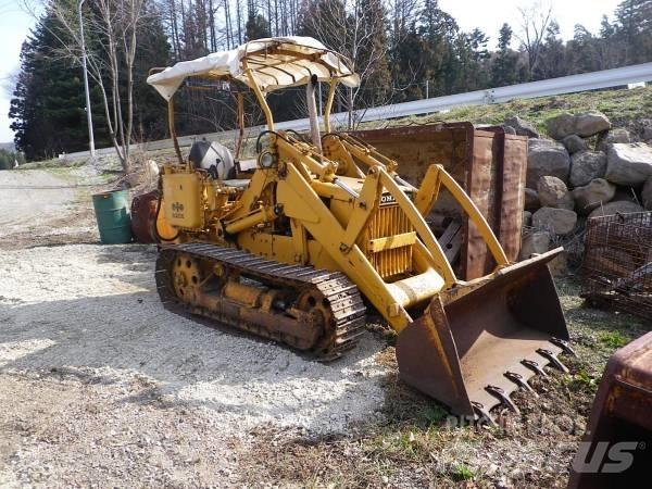 Komatsu D20S-3 Pásové dozery
