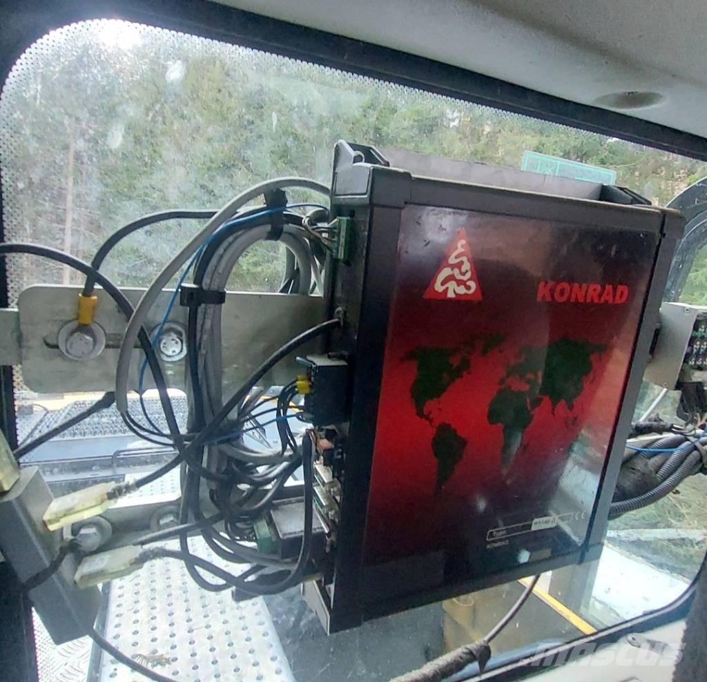 CAT M 322 D Jeřáby/Nakladače