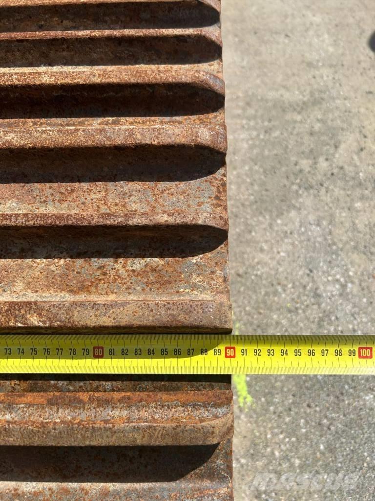 Liebherr R 926 LC Pásová rýpadla