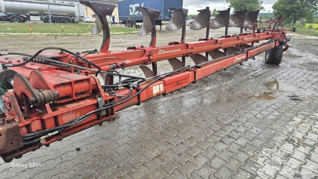 Kverneland PB100 Oboustranné pluhy