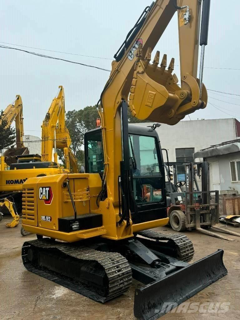 CAT 305.5E2 Mini rýpadla < 7t
