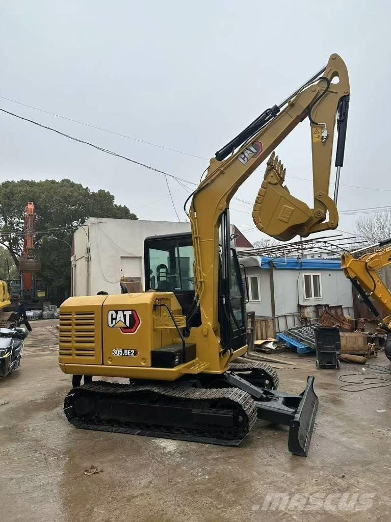 CAT 305.5E2 Mini rýpadla < 7t