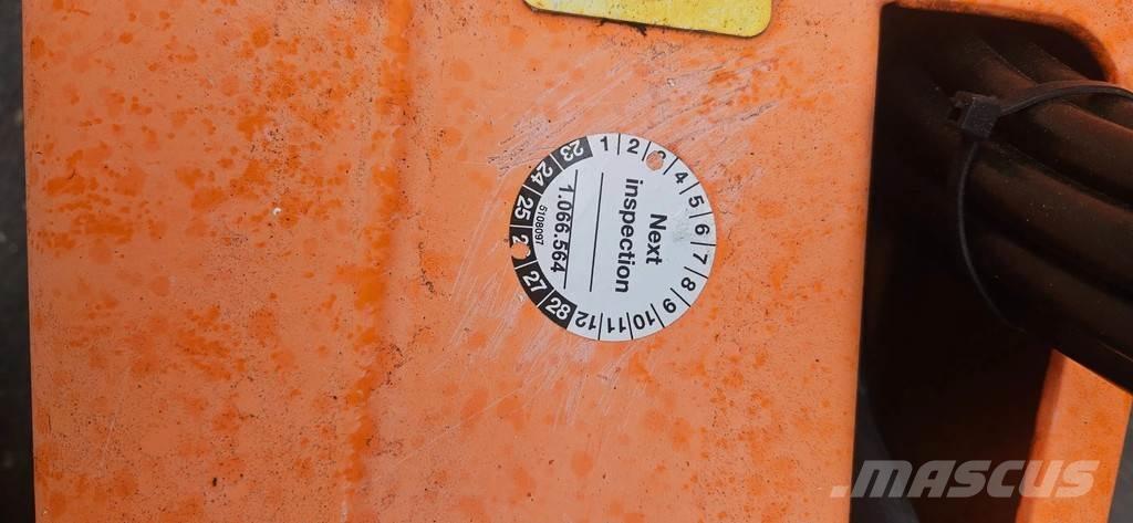 Niftylift 120tac Teleskopické plošiny