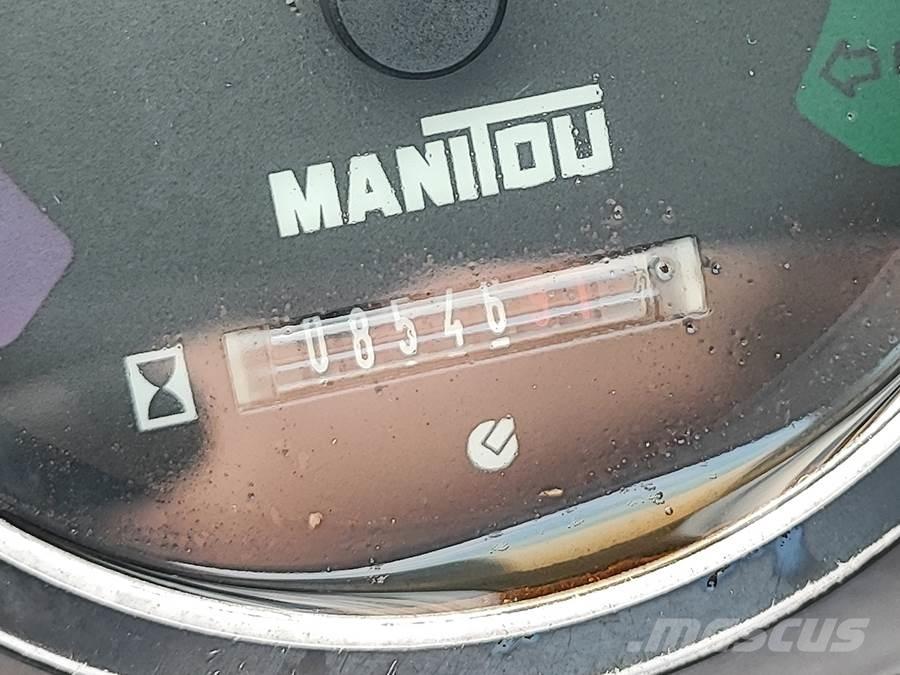 Manitou M26-4 Terénní vysokozdvižné vozíky