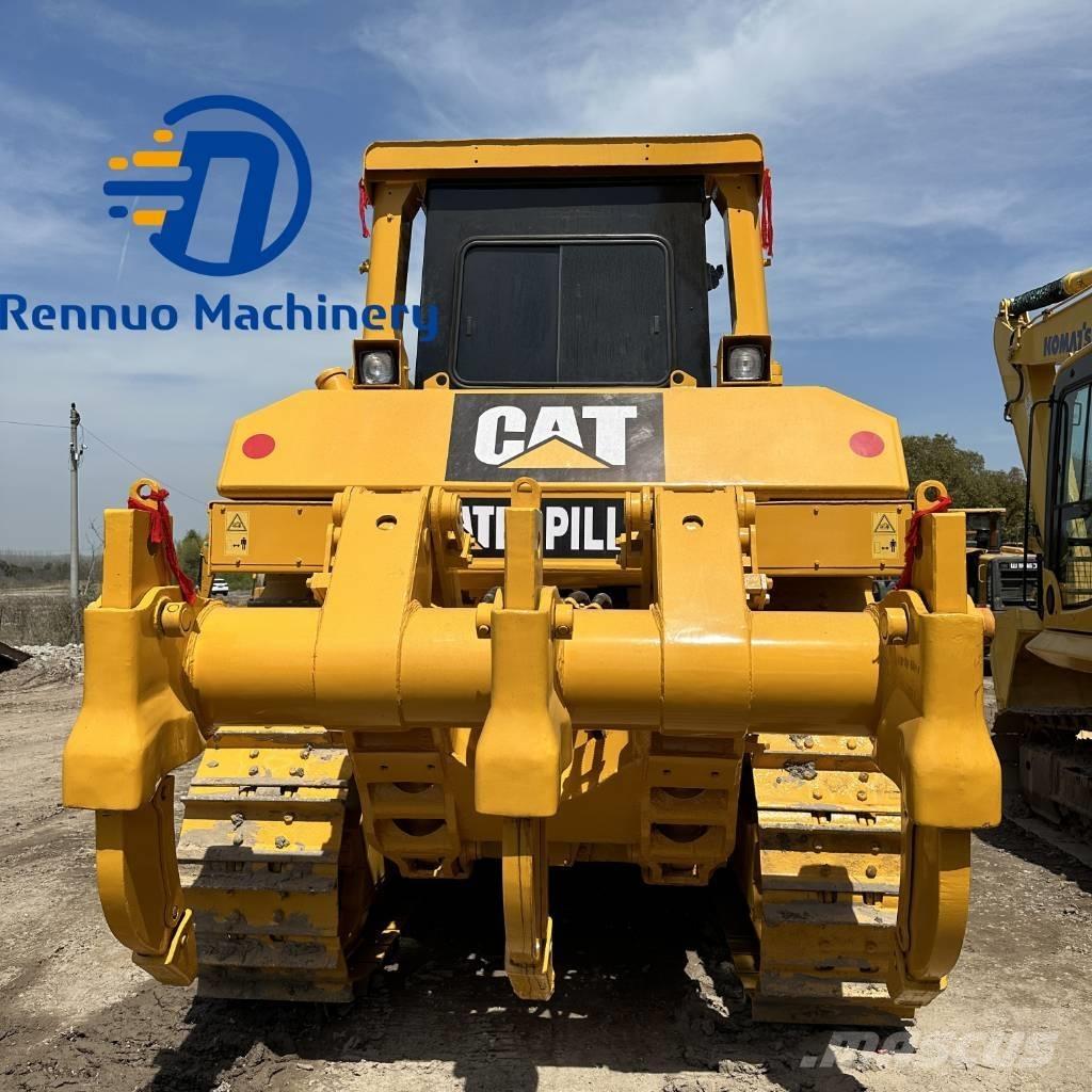 CAT D 8 R Pásové dozery