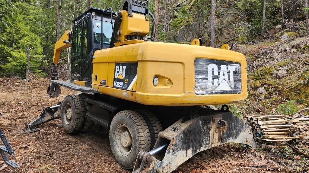 CAT M 322 D MH Stroje pro manipulaci s odpadem