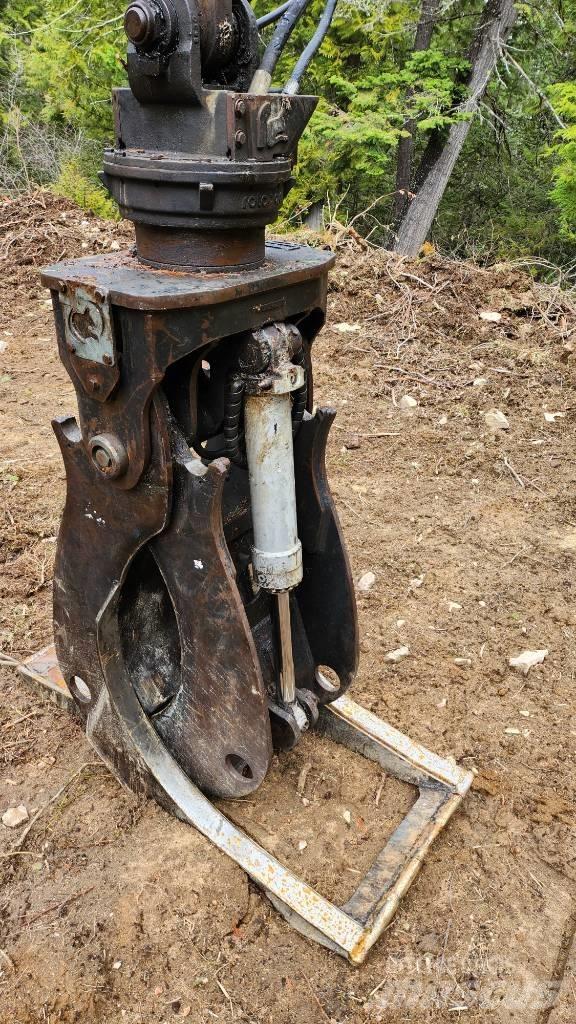 CAT M 322 D MH Stroje pro manipulaci s odpadem