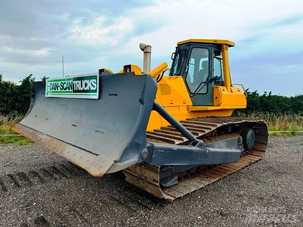 Komatsu D 65 PX-12 Pásové dozery