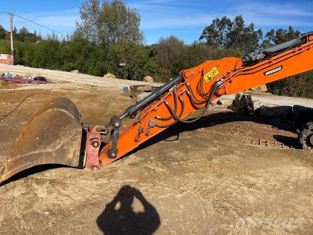 Doosan DX 140 LCR-5 Pásová rýpadla