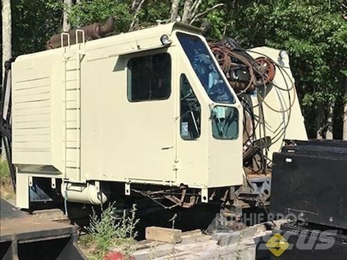 Manitowoc 3900 B Pásové jeřáby