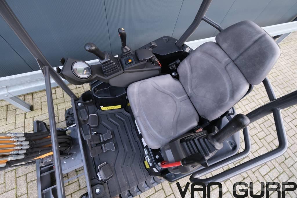 CASE CX17D | 2022 | 13h Mini rýpadla < 7t