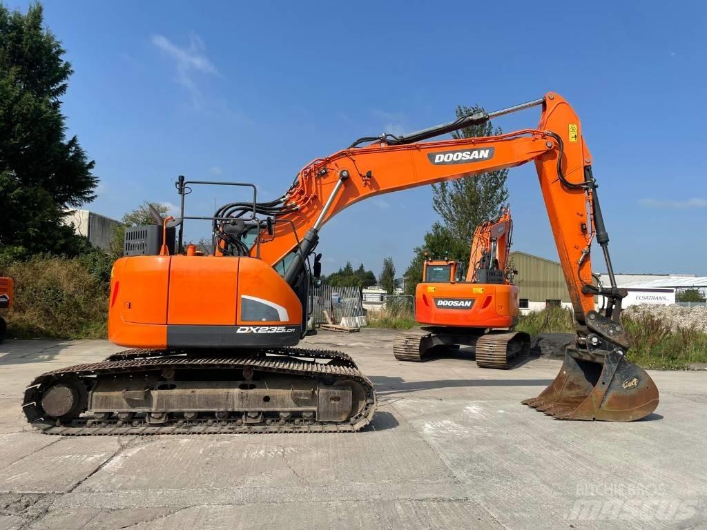 Doosan DX 235 LCR-5 Pásová rýpadla