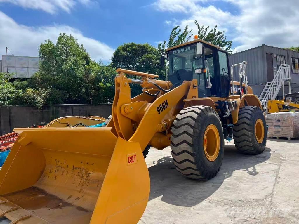 CAT 966 H Kolové nakladače