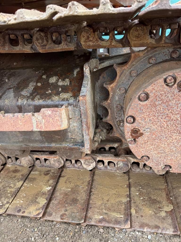 Hitachi ZX 135 US-5B Pásová rýpadla