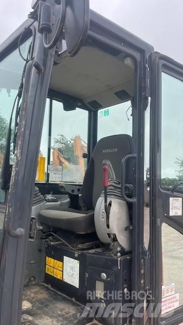 Hitachi ZX 48 U-5 A Mini rýpadla < 7t