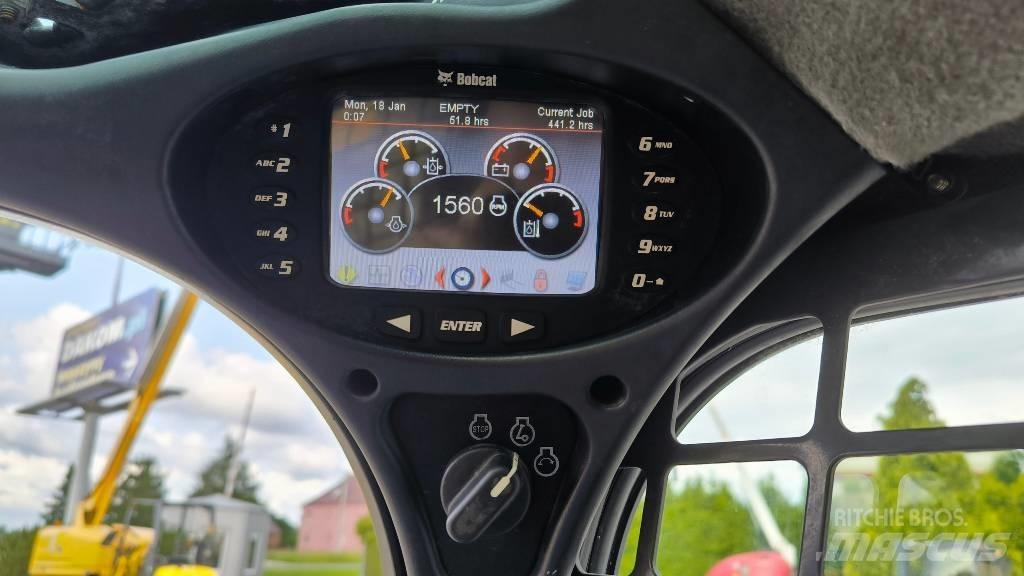 Bobcat S 450 Smykem řízené nakladače