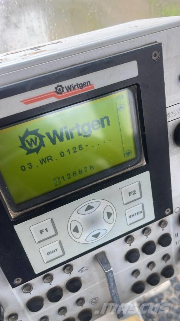 Wirtgen WR 2000 Recyklátory asfaltu