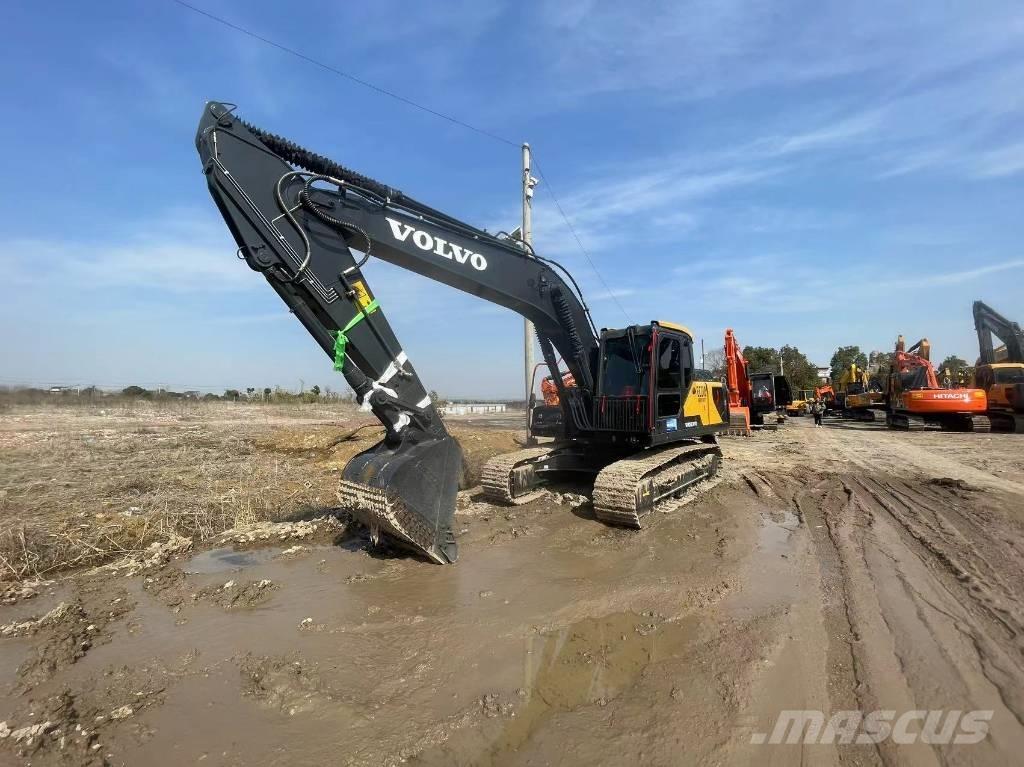 Volvo EC210 Pásová rýpadla