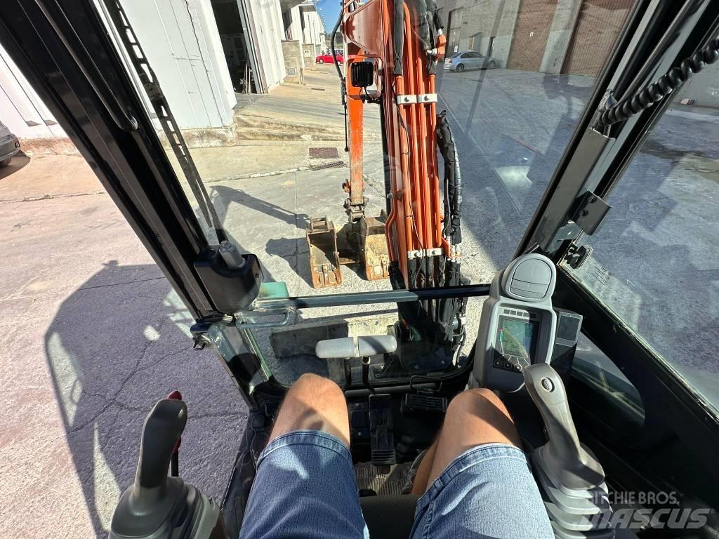 Hitachi ZX 33 U-6 Mini rýpadla < 7t