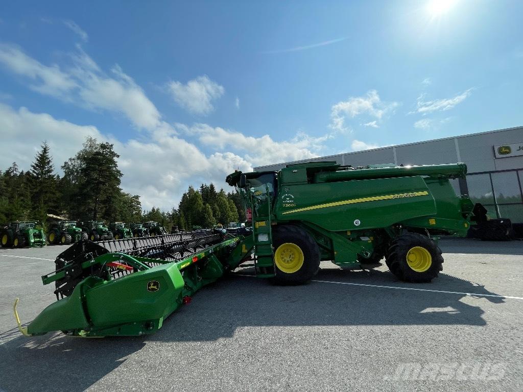 John Deere T 560 i Sklízecí mlátičky