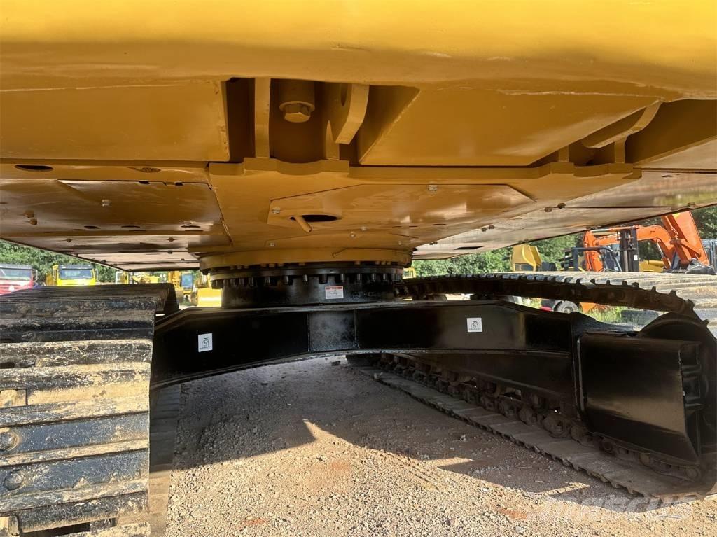 CAT 320C Pásová rýpadla