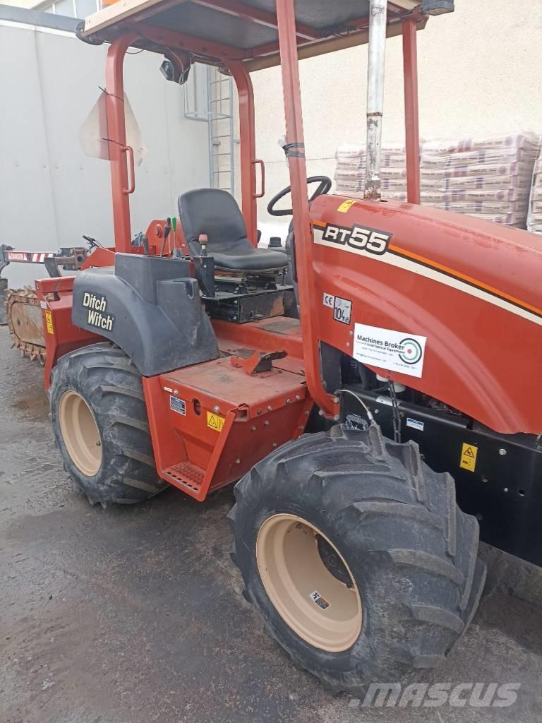 Ditch Witch RT 55 Rýhovače
