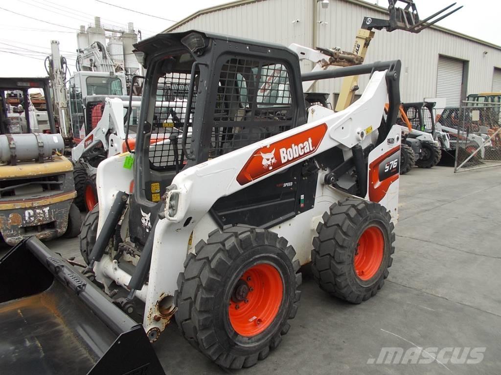 Bobcat S 76 Smykem řízené nakladače