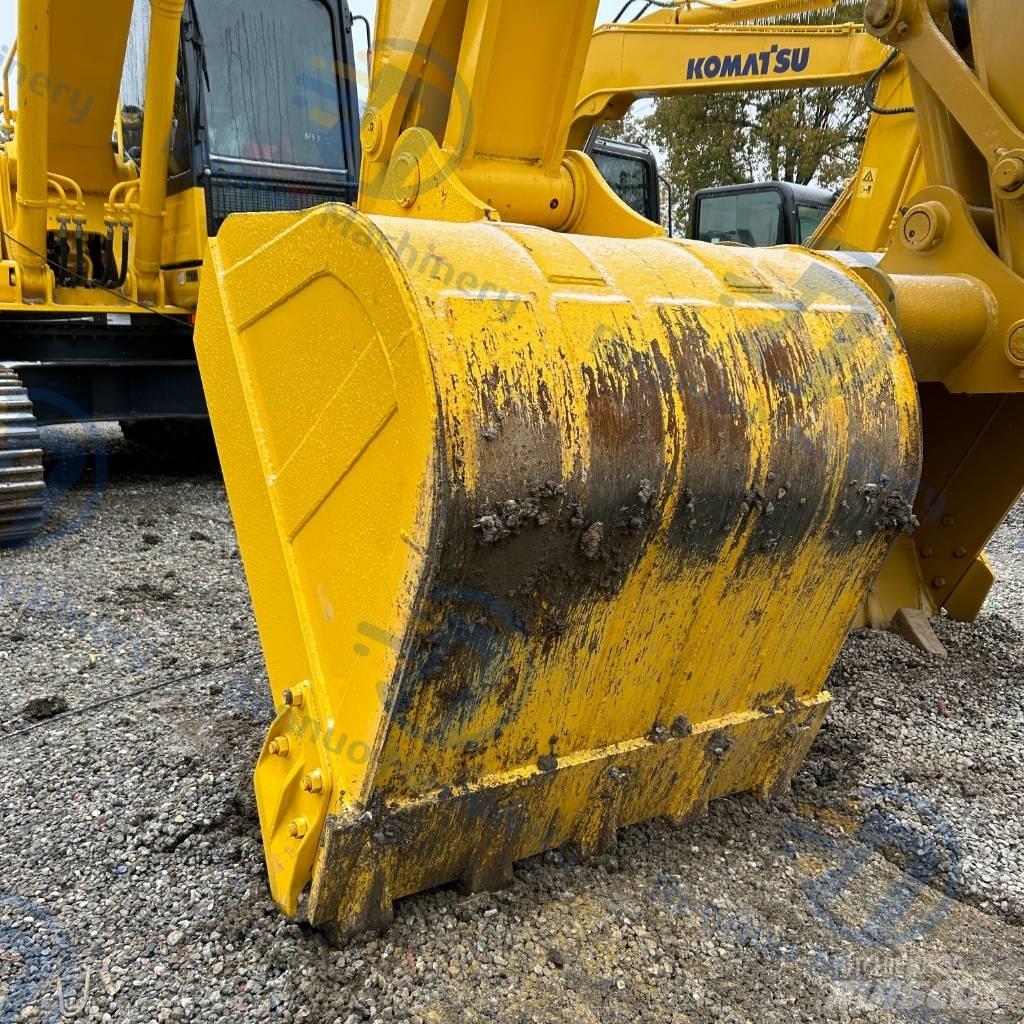 Komatsu PC200-8 Pásová rýpadla
