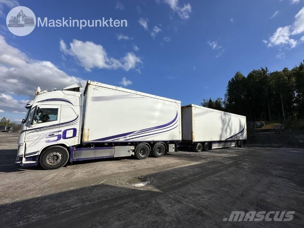 Volvo FH 16 750 Vozy na dřevní štěpku