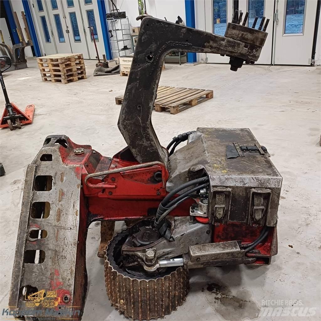 Log Max 6000 Těžební hlavy