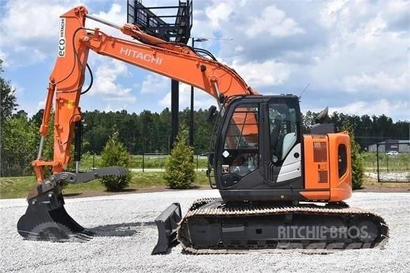 Hitachi ZX 135 Pásová rýpadla