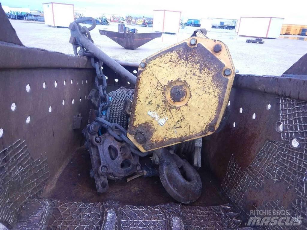  Menck 3M3 Klešťové drapáky