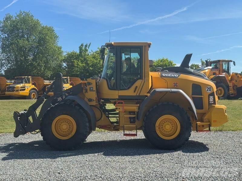 Volvo L 90 H Kolové nakladače