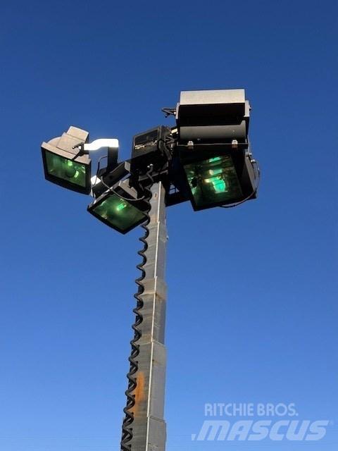Towerlight VT 1 Osvětlovací stožáry