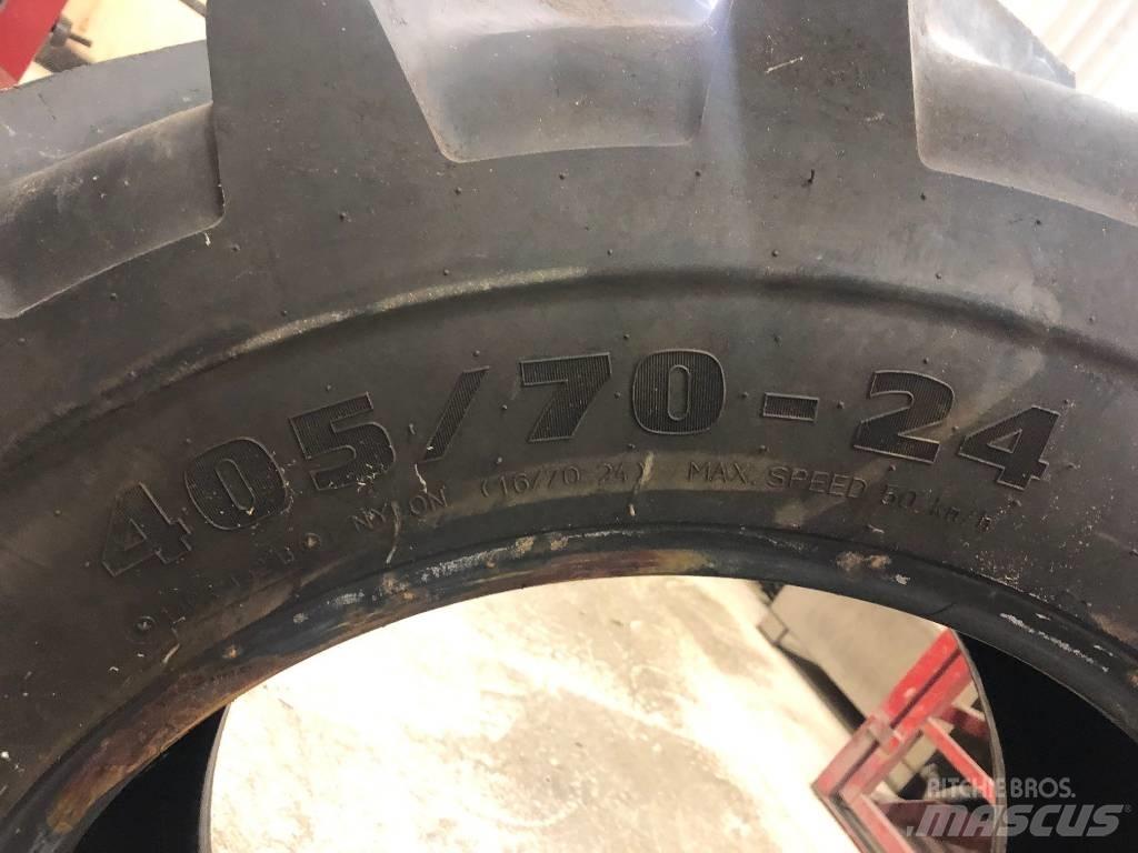 Mitas 405/70x24 Pneumatiky, kola a ráfky