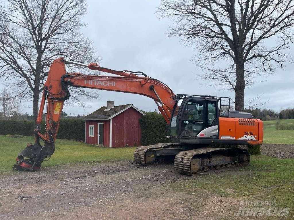 Hitachi ZX 210 LC-6 Pásová rýpadla