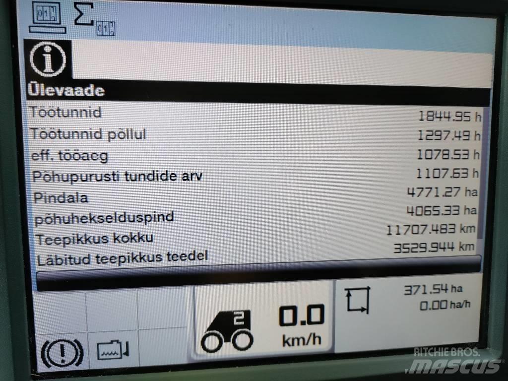 CLAAS Lexion 670 Sklízecí mlátičky