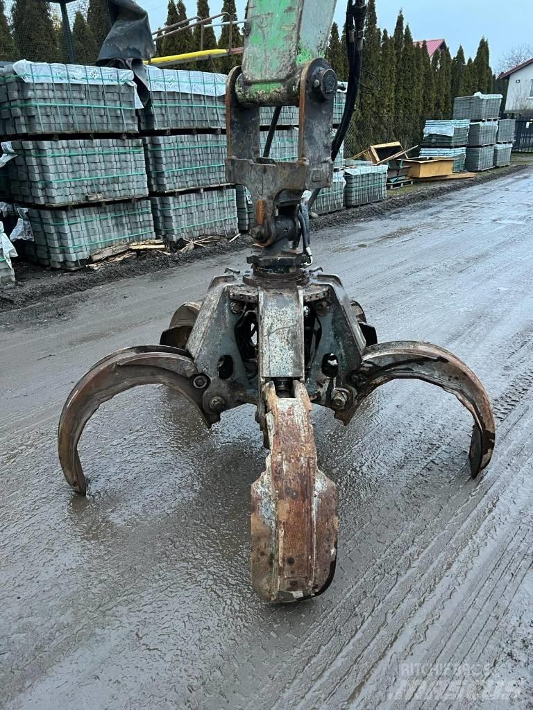 Sennebogen 821 Stroje pro manipulaci s odpadem