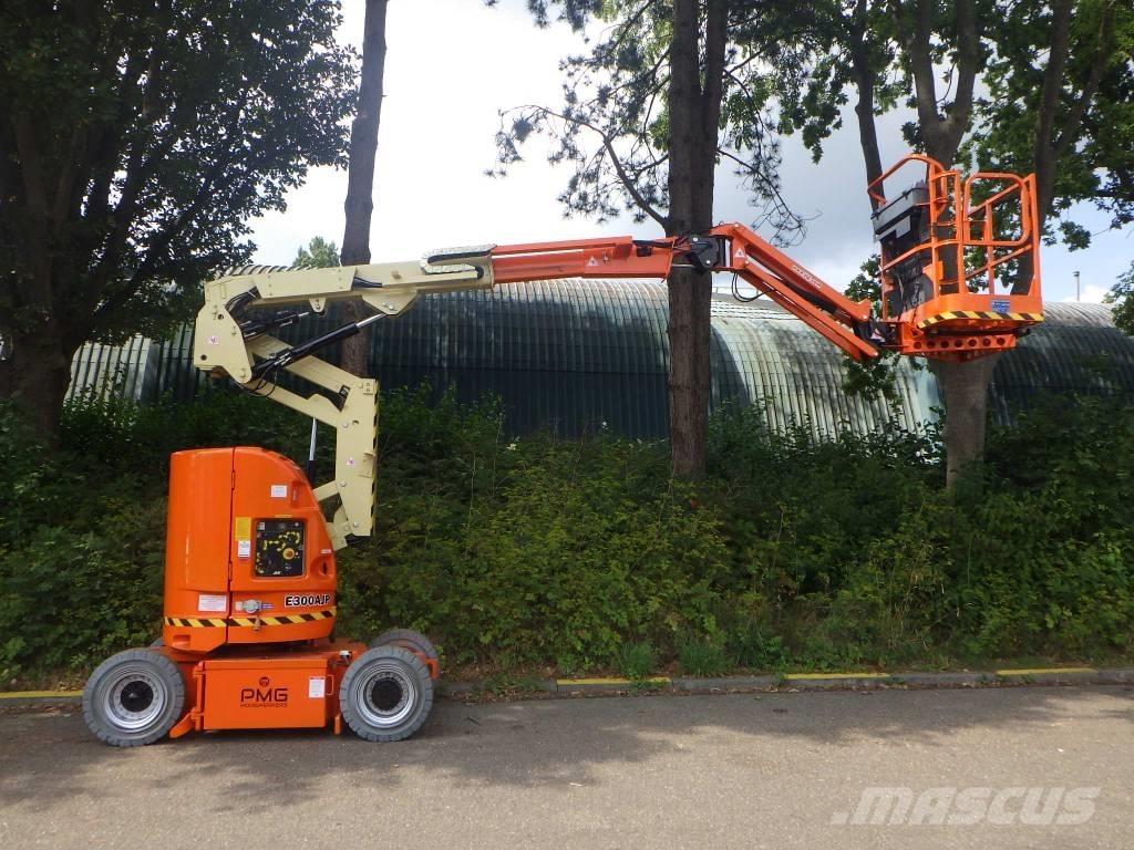 JLG E300AJP Kloubové plošiny