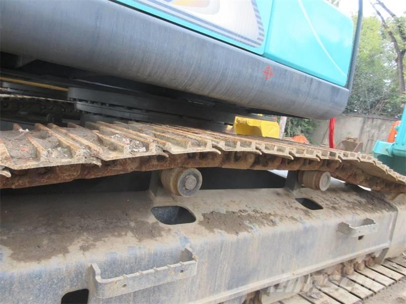 Kobelco SK 210 Pásová rýpadla