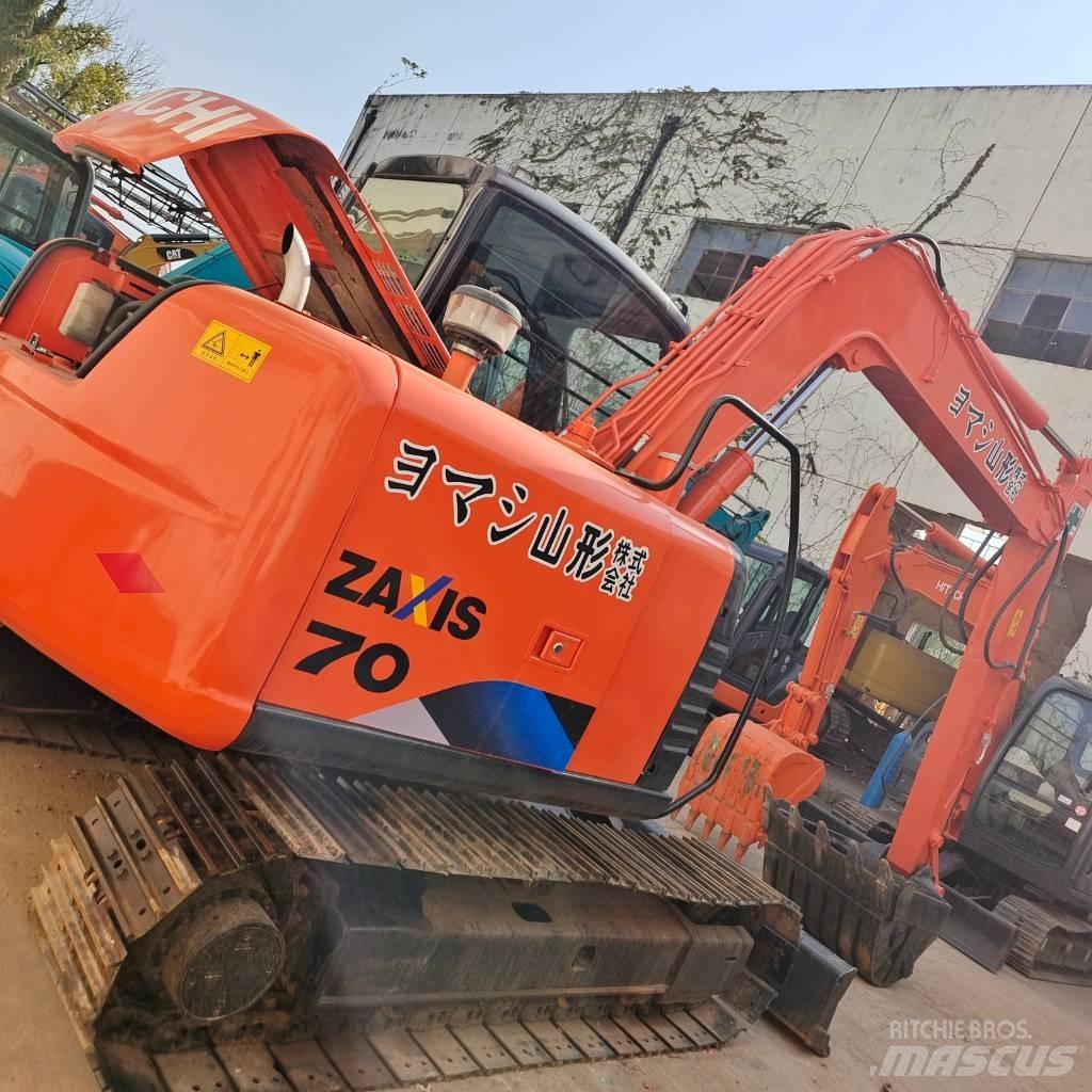 Hitachi ZX 70 Pásová rýpadla