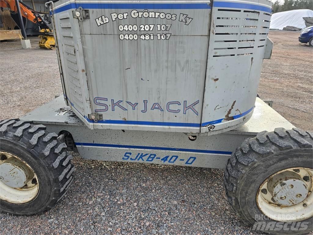 SkyJack SJKB-40-0 Kloubové plošiny