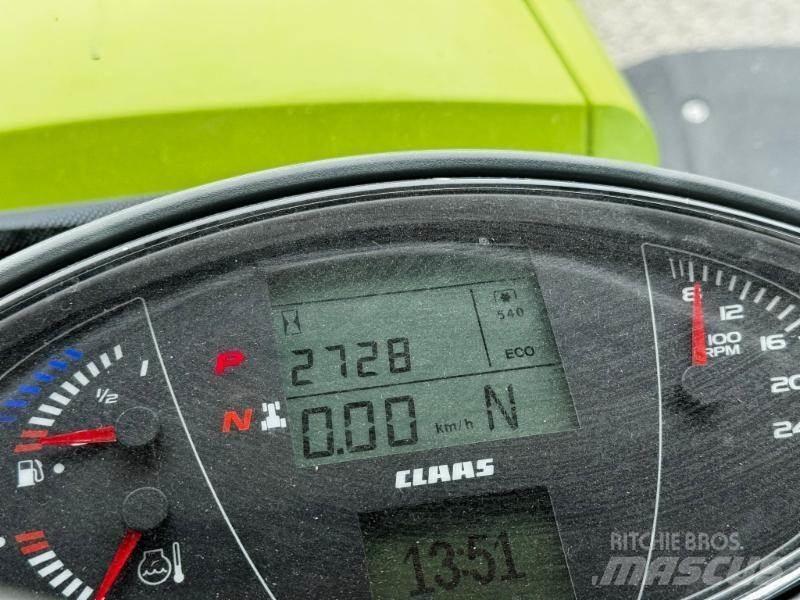 CLAAS AXION 830 Traktory