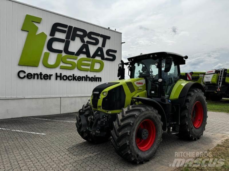 CLAAS AXION 830 Traktory